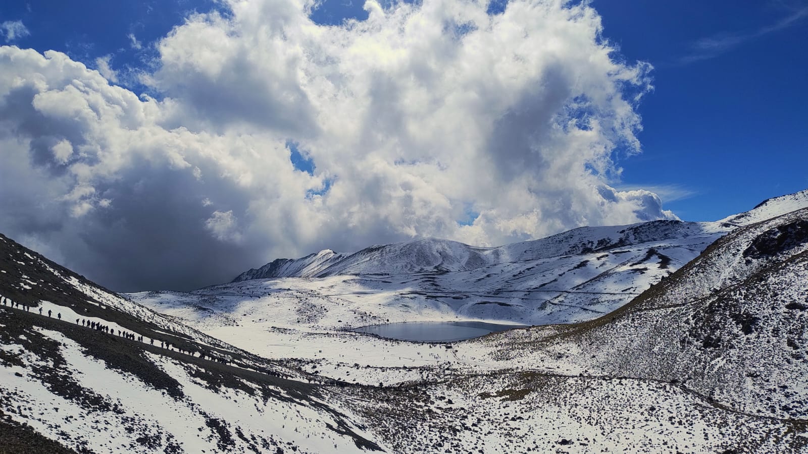 Senderismo en el cráter nevado de Toluca